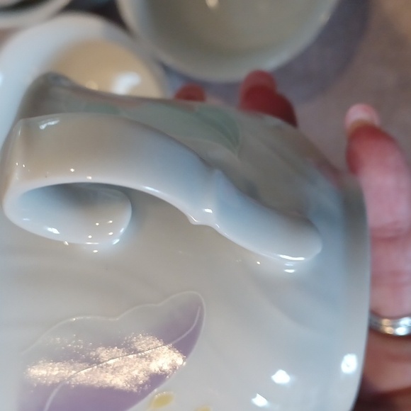 Lynns Fine China Set of 6 Floral Pastel Print Dainty Tea Cups - Picture 4 of 8